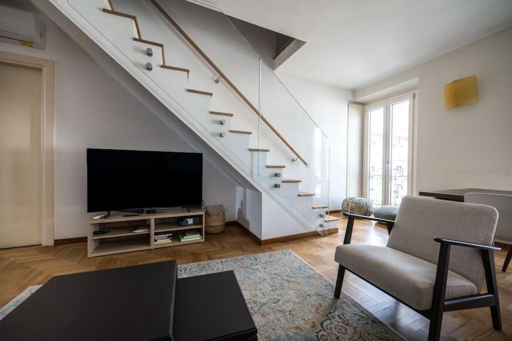 Wonderfull Two Floors Apartment Navigli Milan Exterior photo